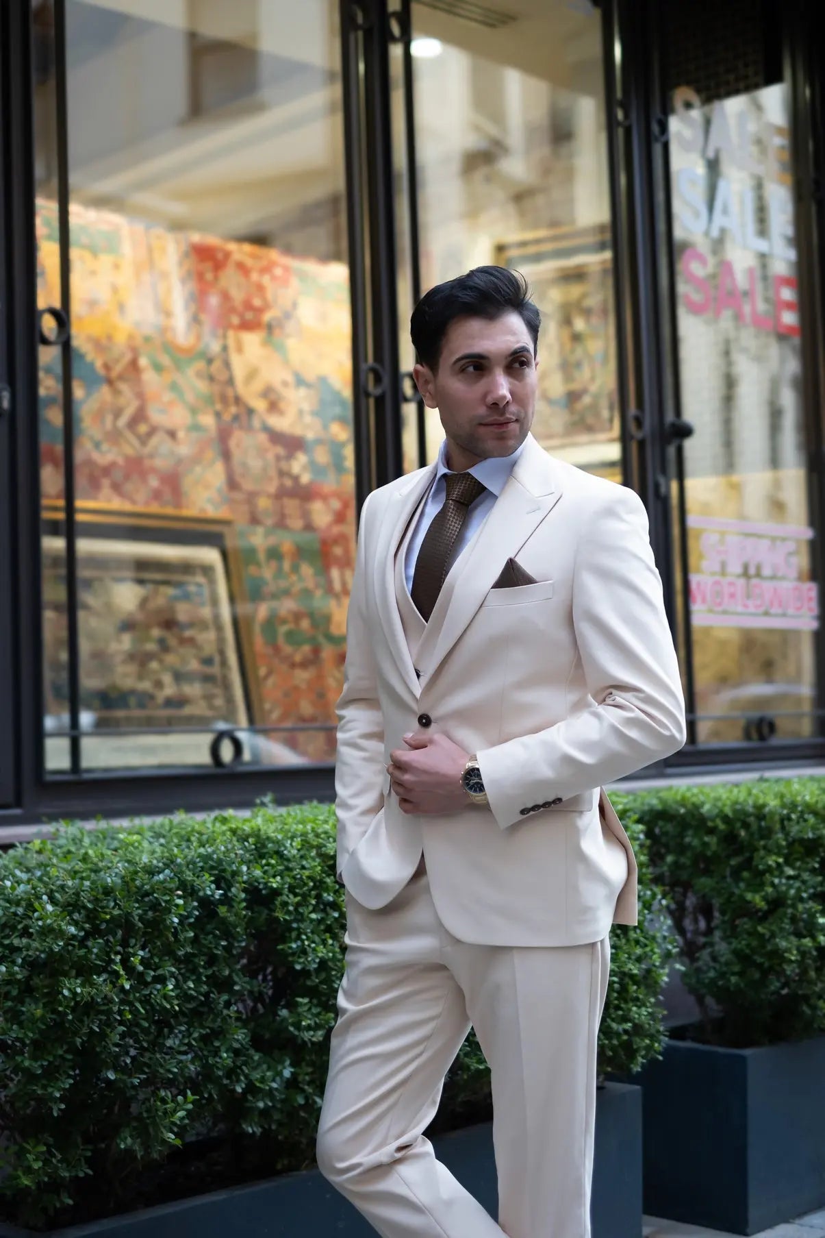 Broadway Slim Fit Cream Men's Three Piece Modern Suit - Novo Suit