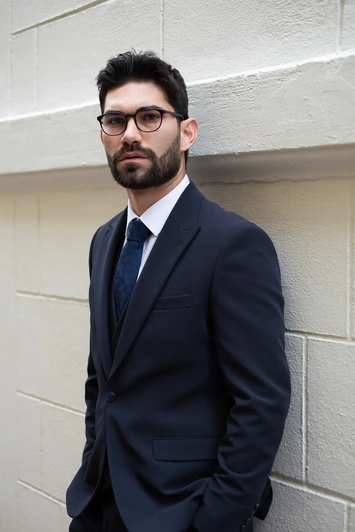 Shadow Slim Fit Navy Blue Men's Three Piece Suit - Novo Suit