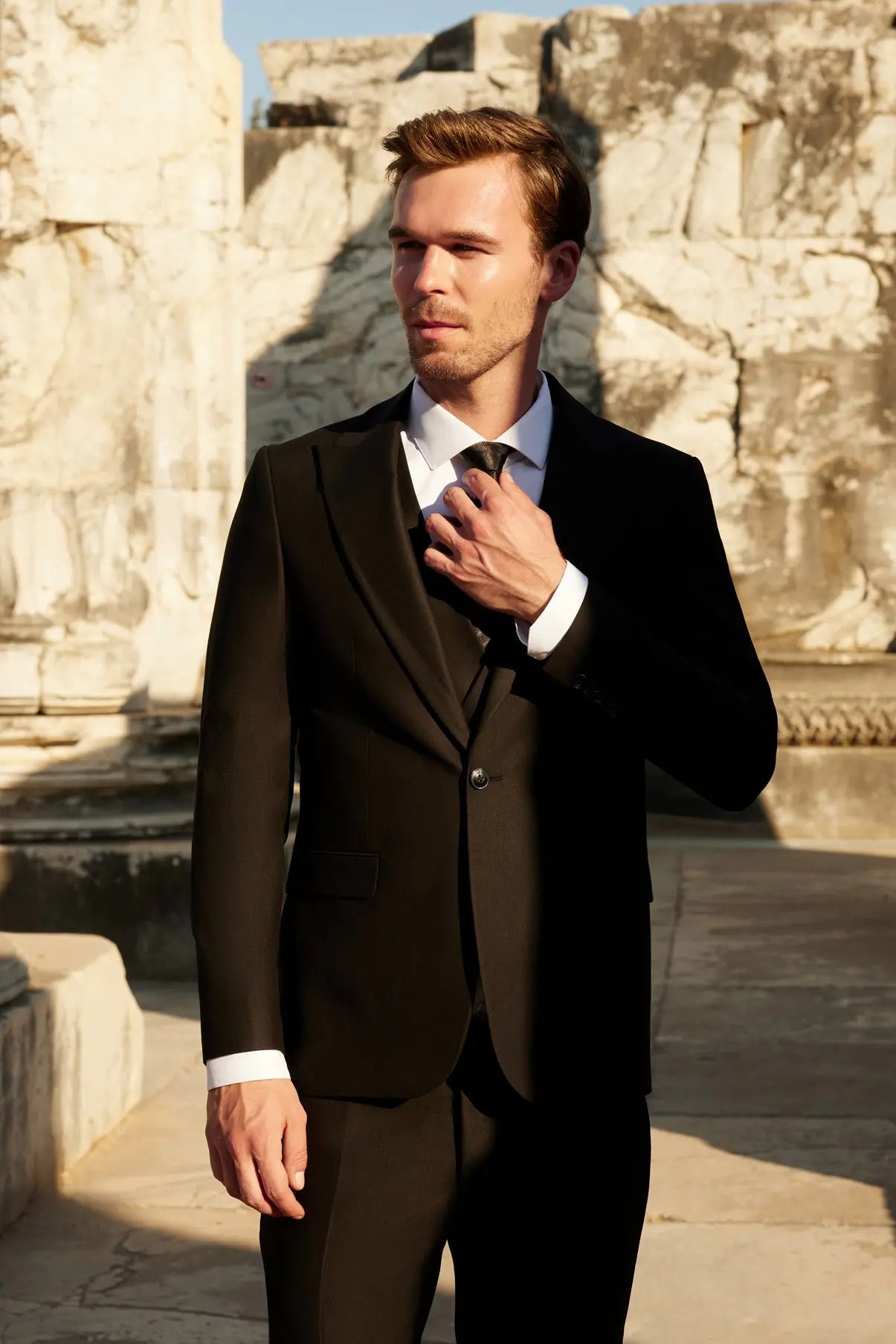 Midnight Elegance Slim Fit Black Three Piece Suit Men's Style Novo Suit