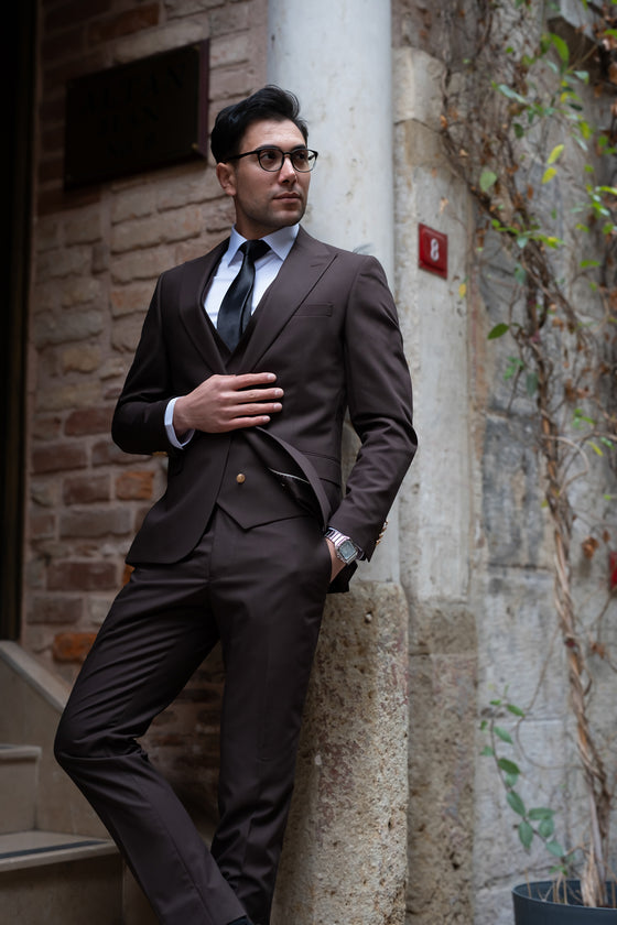 Grand Canyon Slim Fit Brown Gold Buttons Three Piece Suit